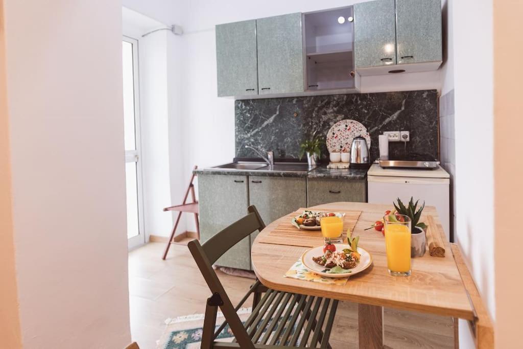 Art Studio Myslym Shyri Tiranë Ngoại thất bức ảnh