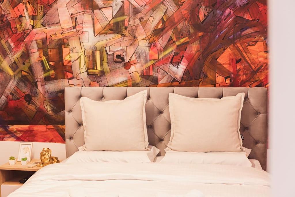Art Studio Myslym Shyri Tiranë Ngoại thất bức ảnh